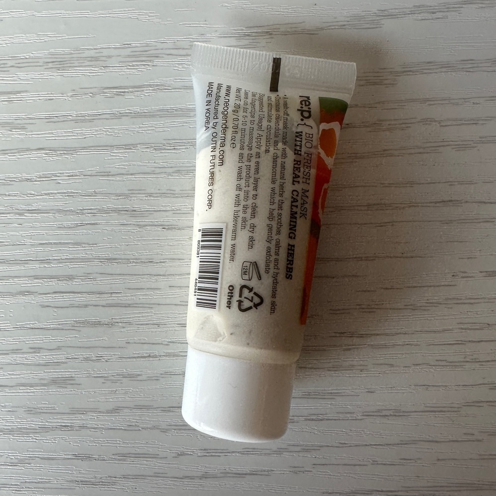 NWT RE:P Real Elemental Practice Bio Fresh Mask with Real Calming Herbs .20g - Picture 3 of 3